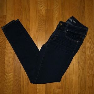 Dark wash jeggings